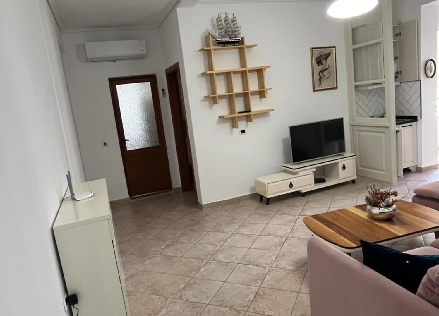 Morning Sun Apartment Vlore Albania